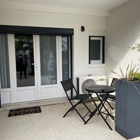 Maison D'Hotes Romarine Льо Буска Екстериор снимка