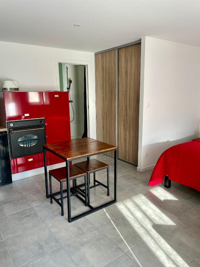 Maison D'Hotes Romarine Льо Буска Екстериор снимка